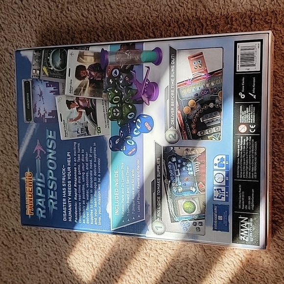 Pandemic Rapid Response Board Game - Picture 4 of 4